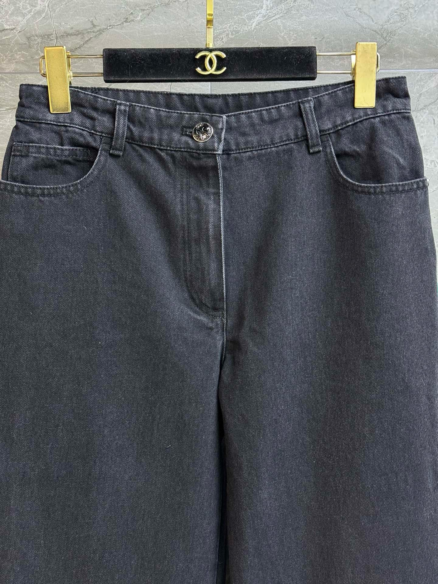 Chanel Jeans