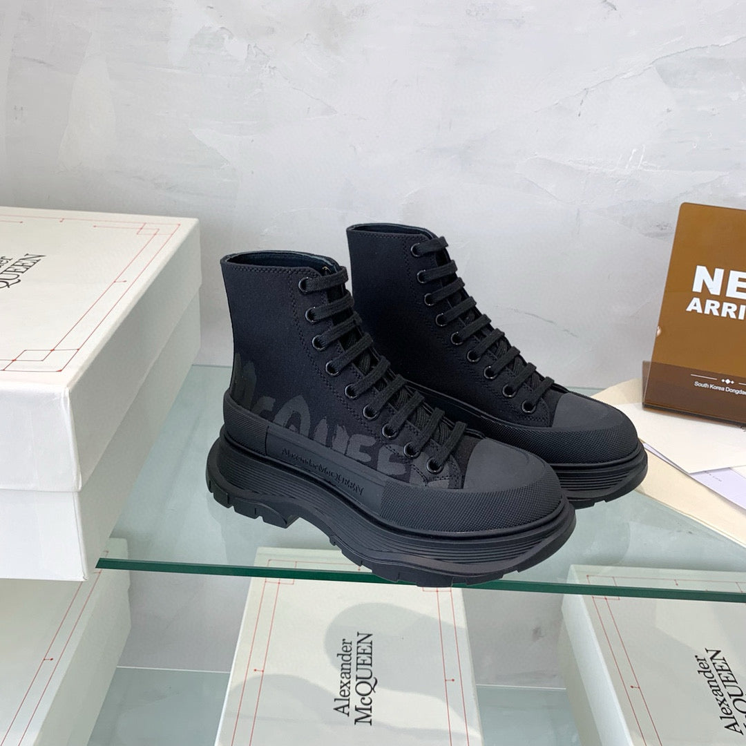 Alexander McQueen Sneakers