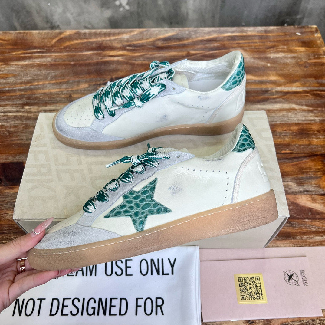 Golden Goose Sneaker