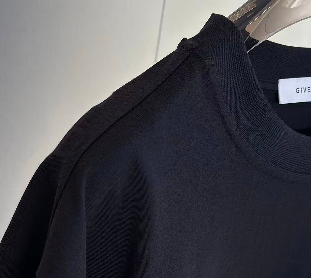 Givenchy T-Shirt