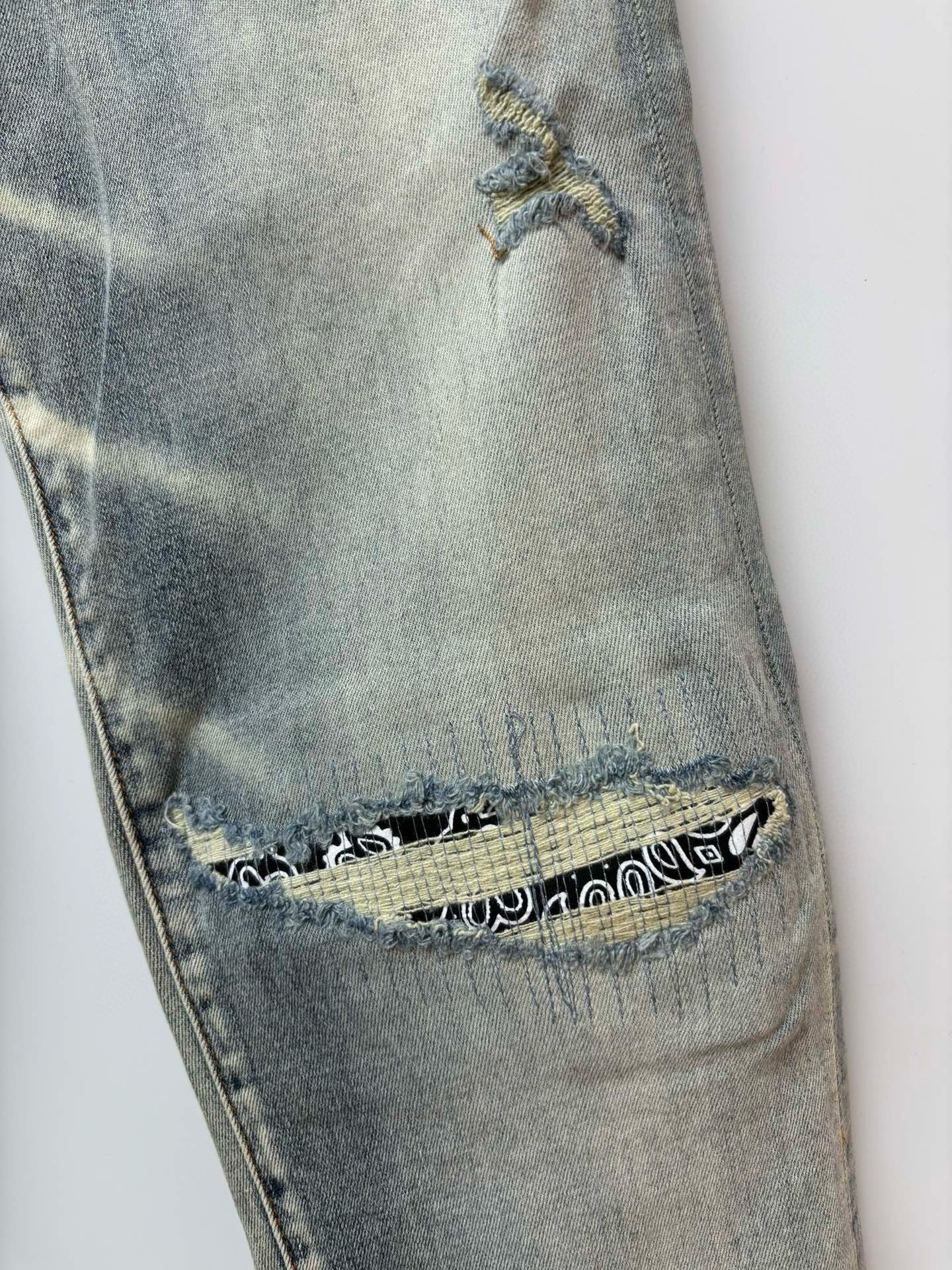 Amiri Jeans