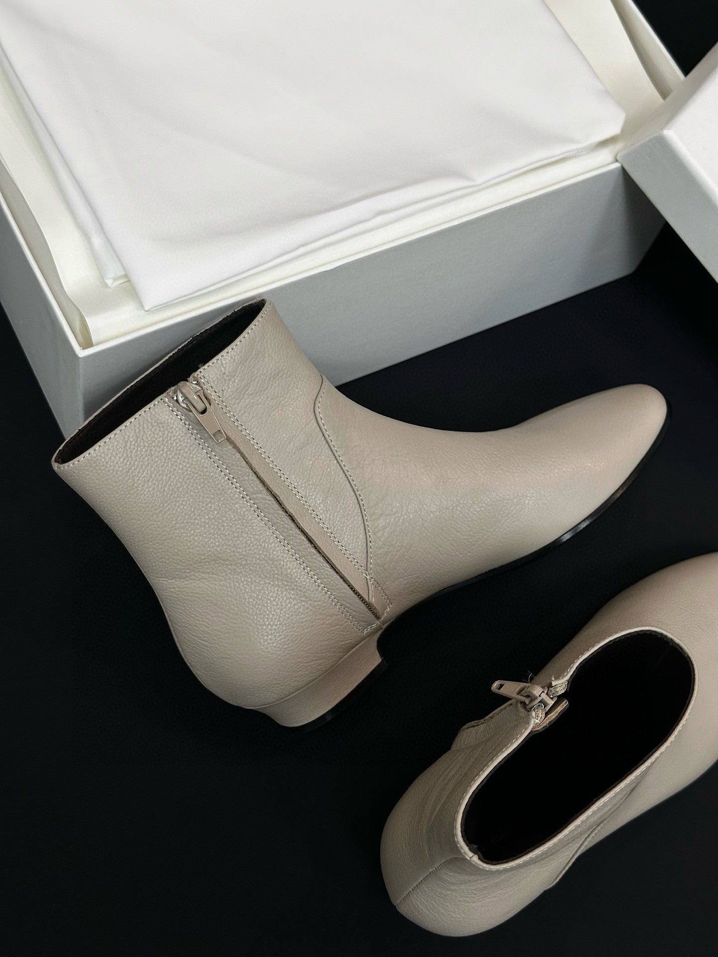 The Row Boot