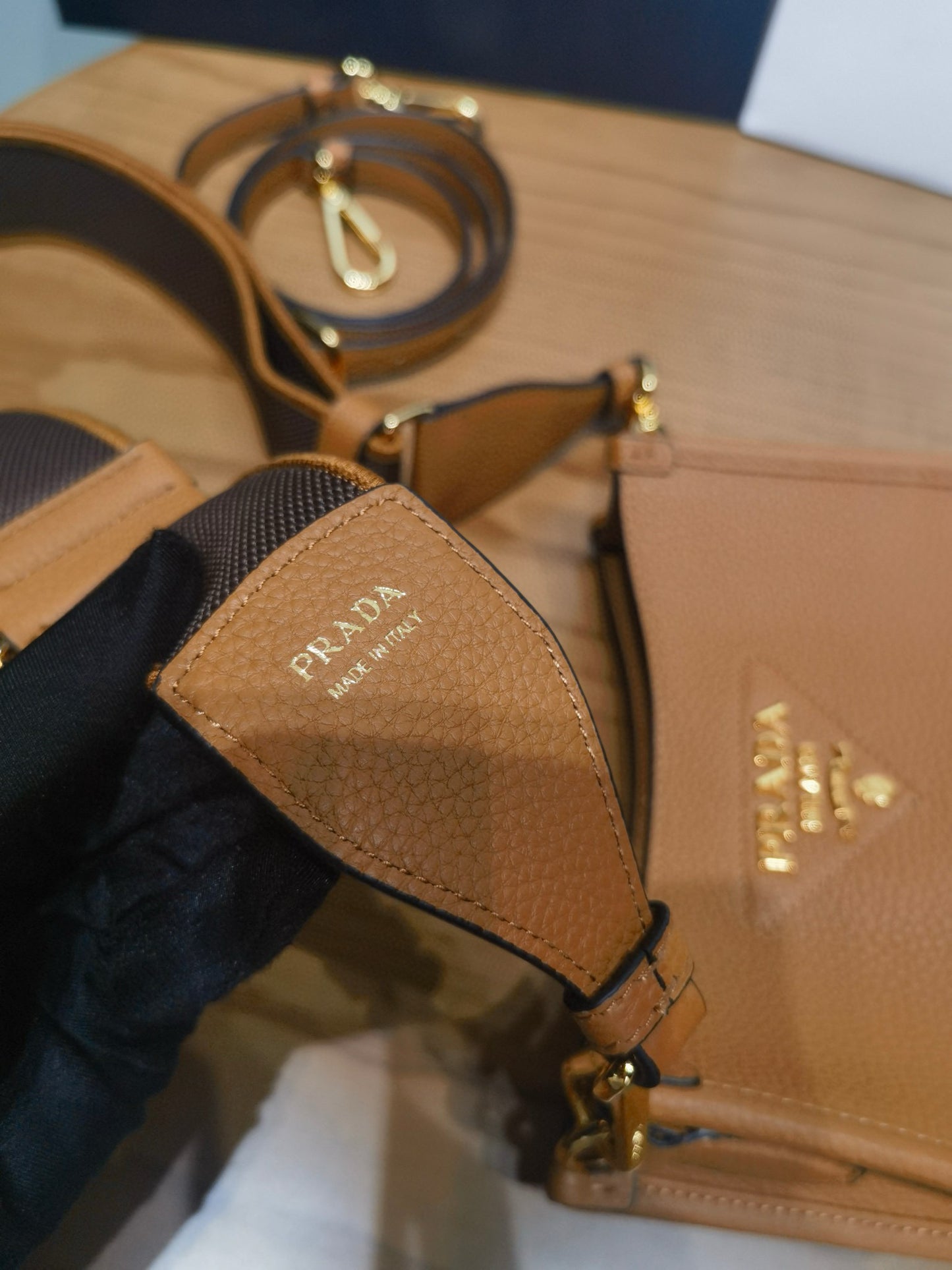 PD Arque Shoulder Bag 19x20x6cm