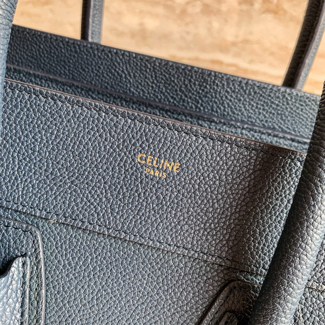 Celine Duffel