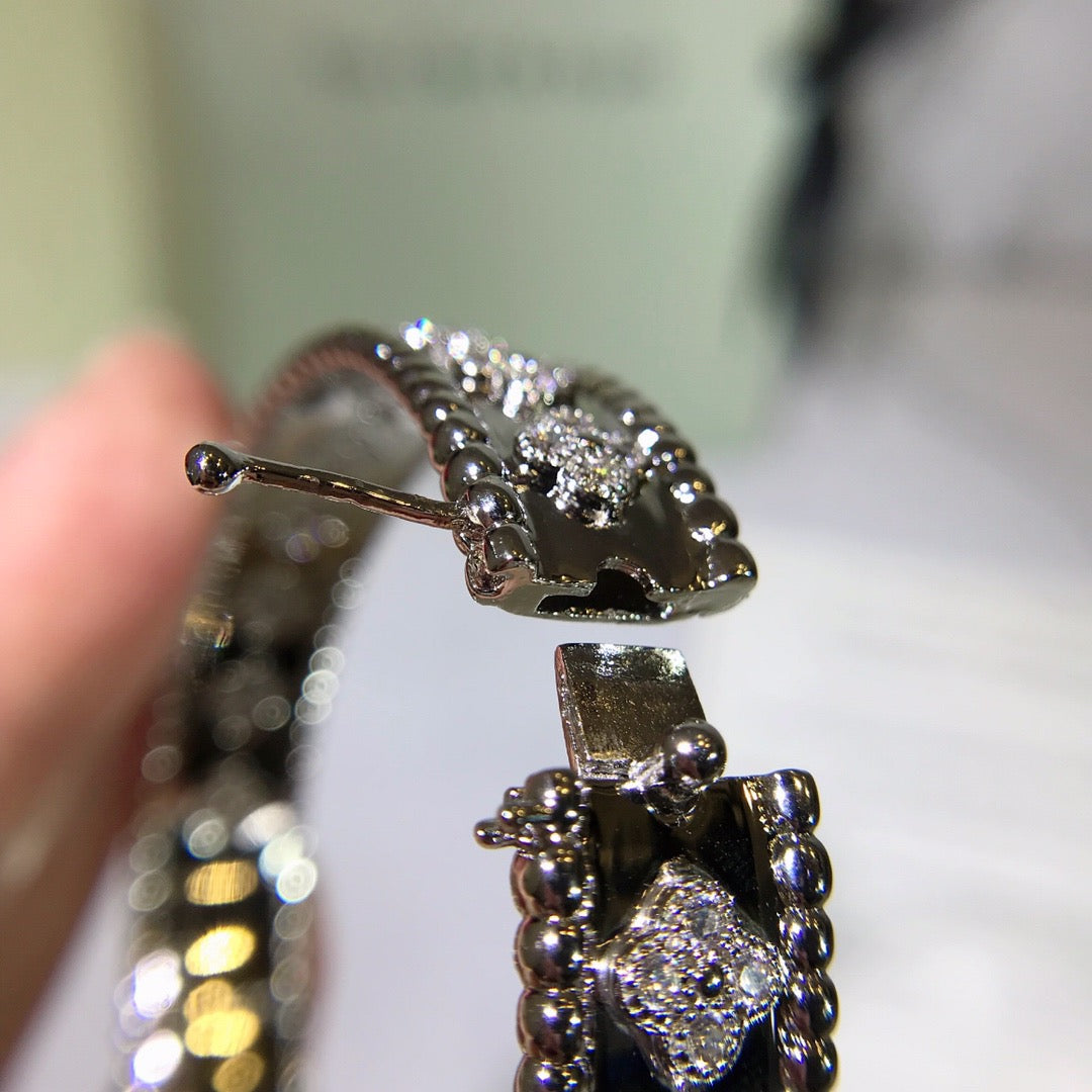 Van Cleef & Arpels Bracelet