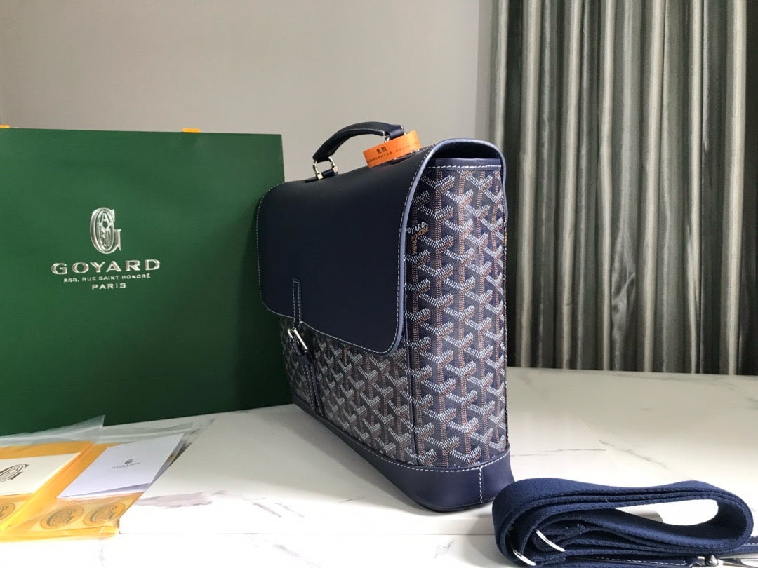 Goyard Messenger Bag 38x26x8cm