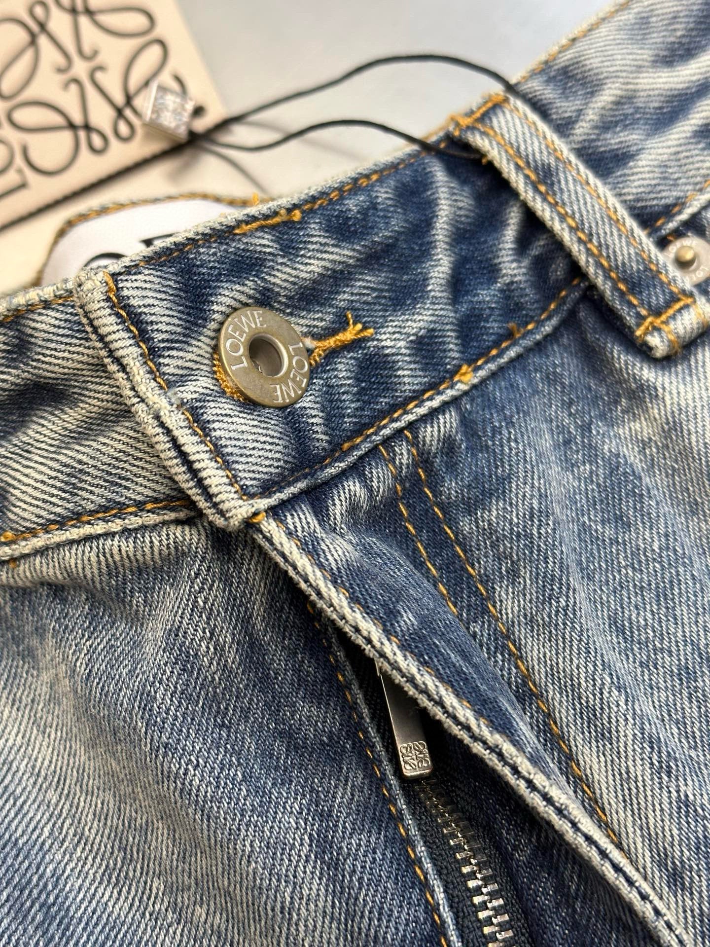Loewe Jean