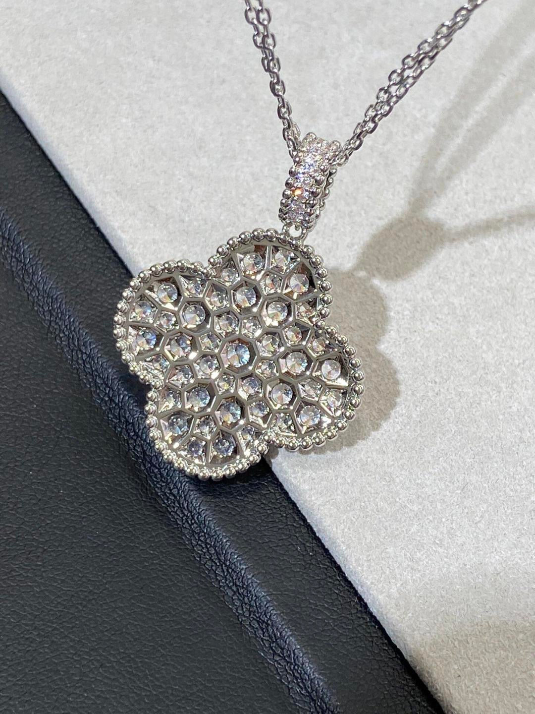 Van Cleef & Arpels Necklace