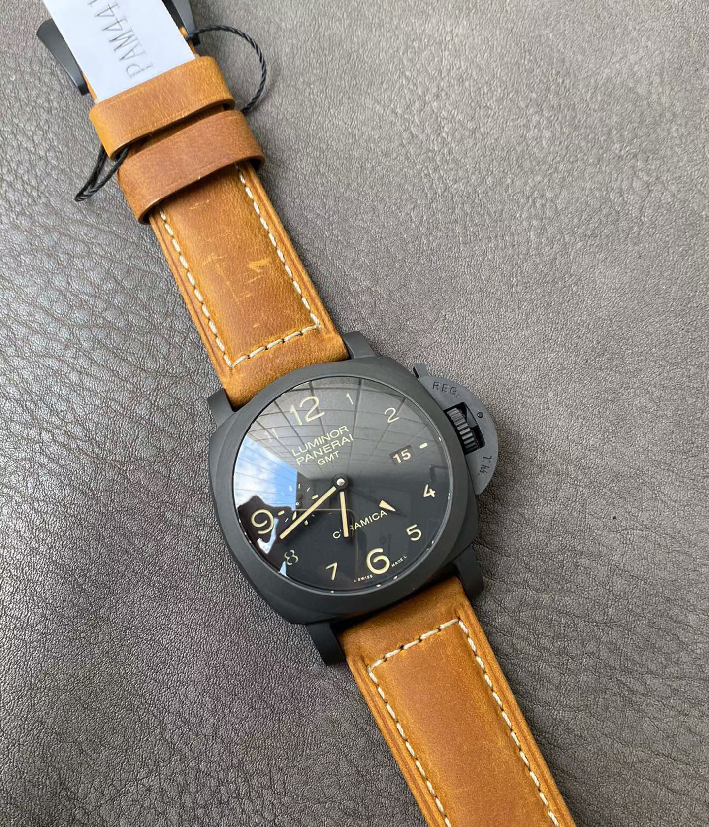 Panerai Luminor GMT