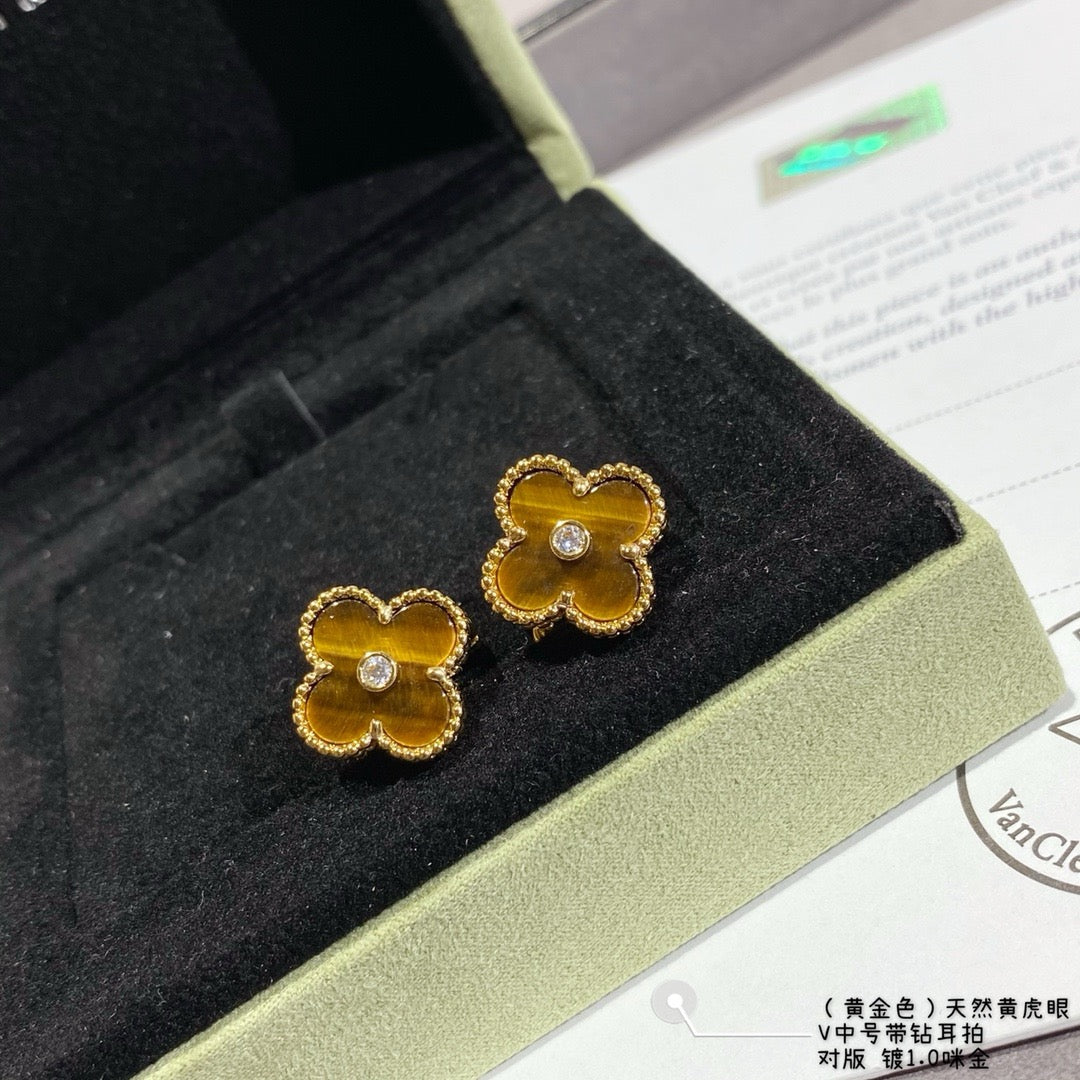 Van Cleef & Arpels Earrings