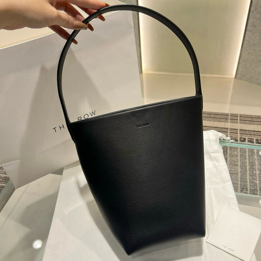 The Row Bucket Bag(24CM*22CM*11CM)