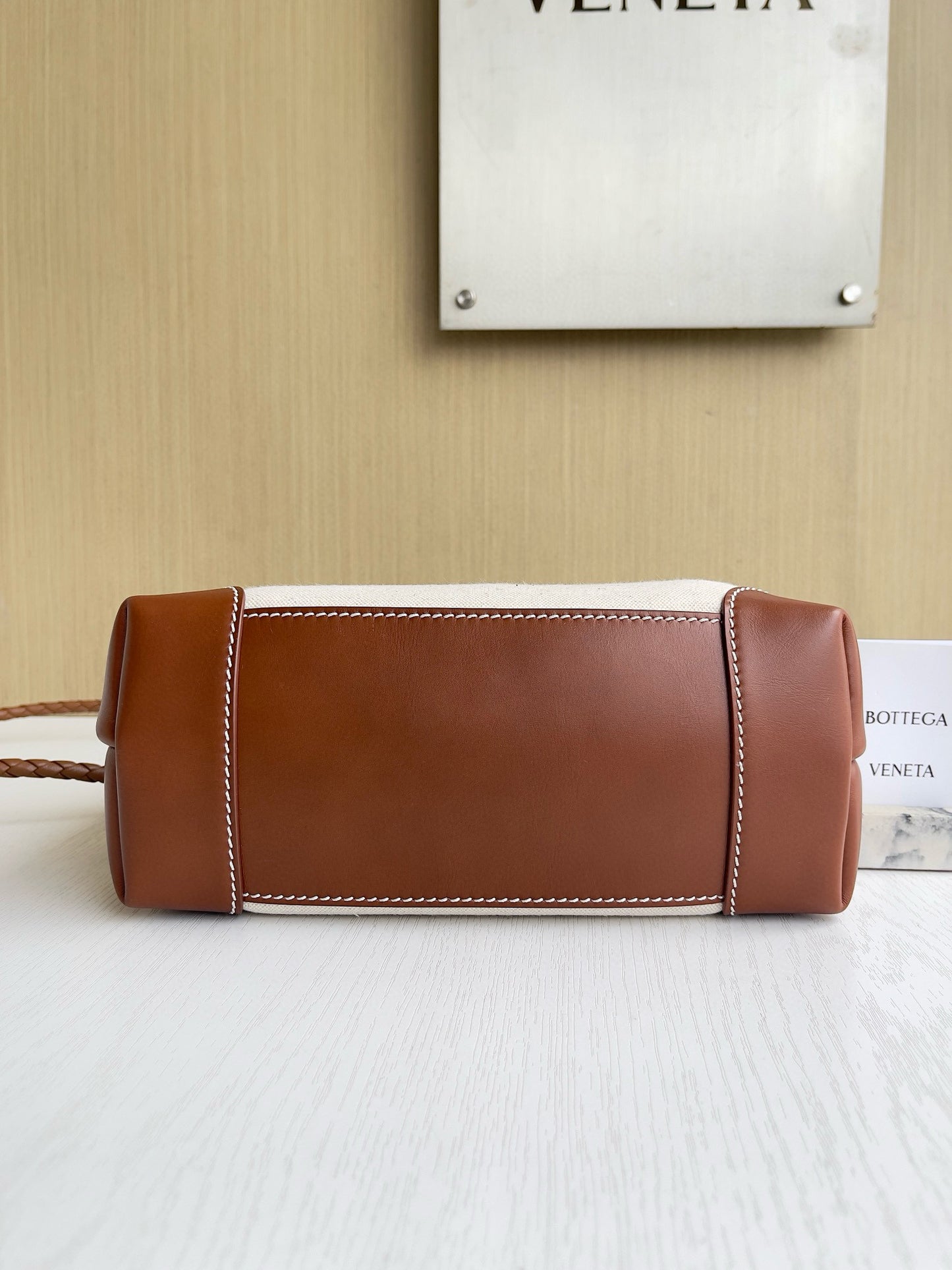 BV Andiamo Bag 25x22x10.5cm
