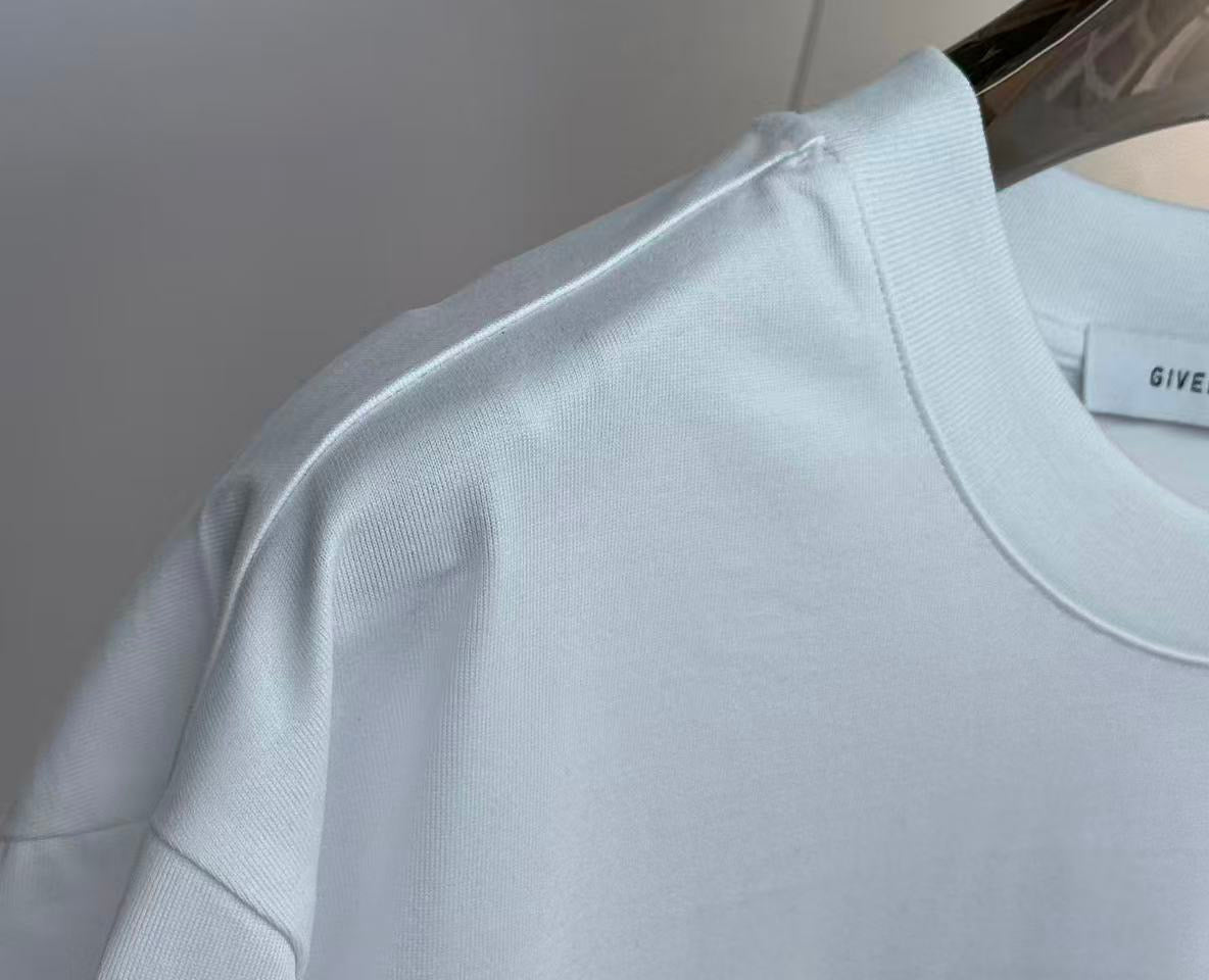 Givenchy T-Shirt