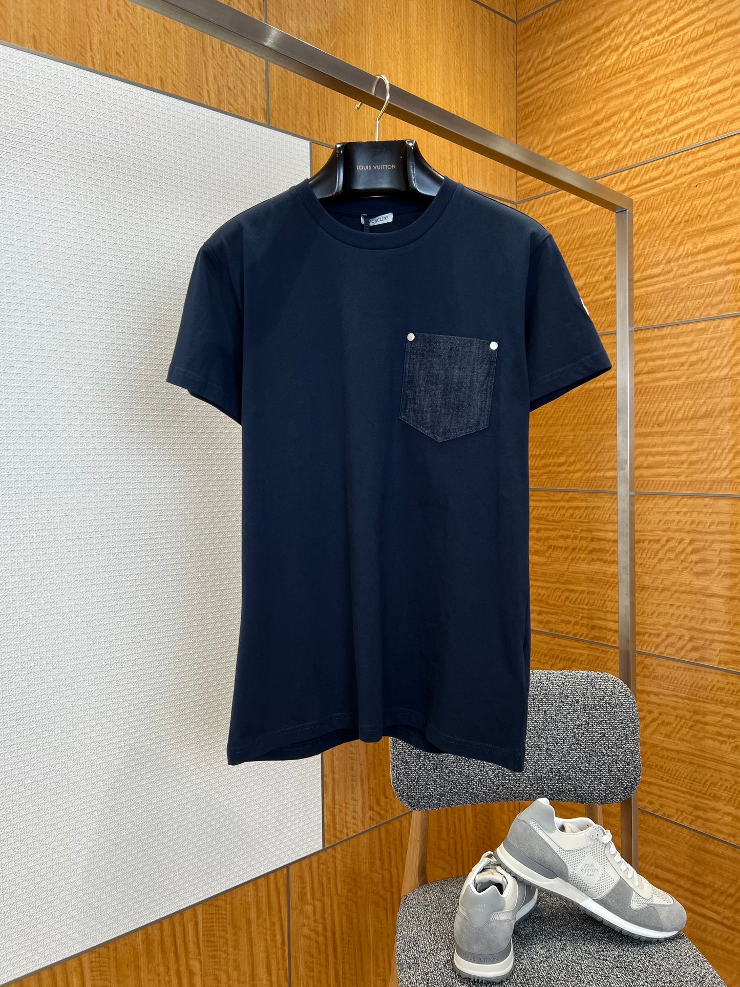 Moncler T-shirt