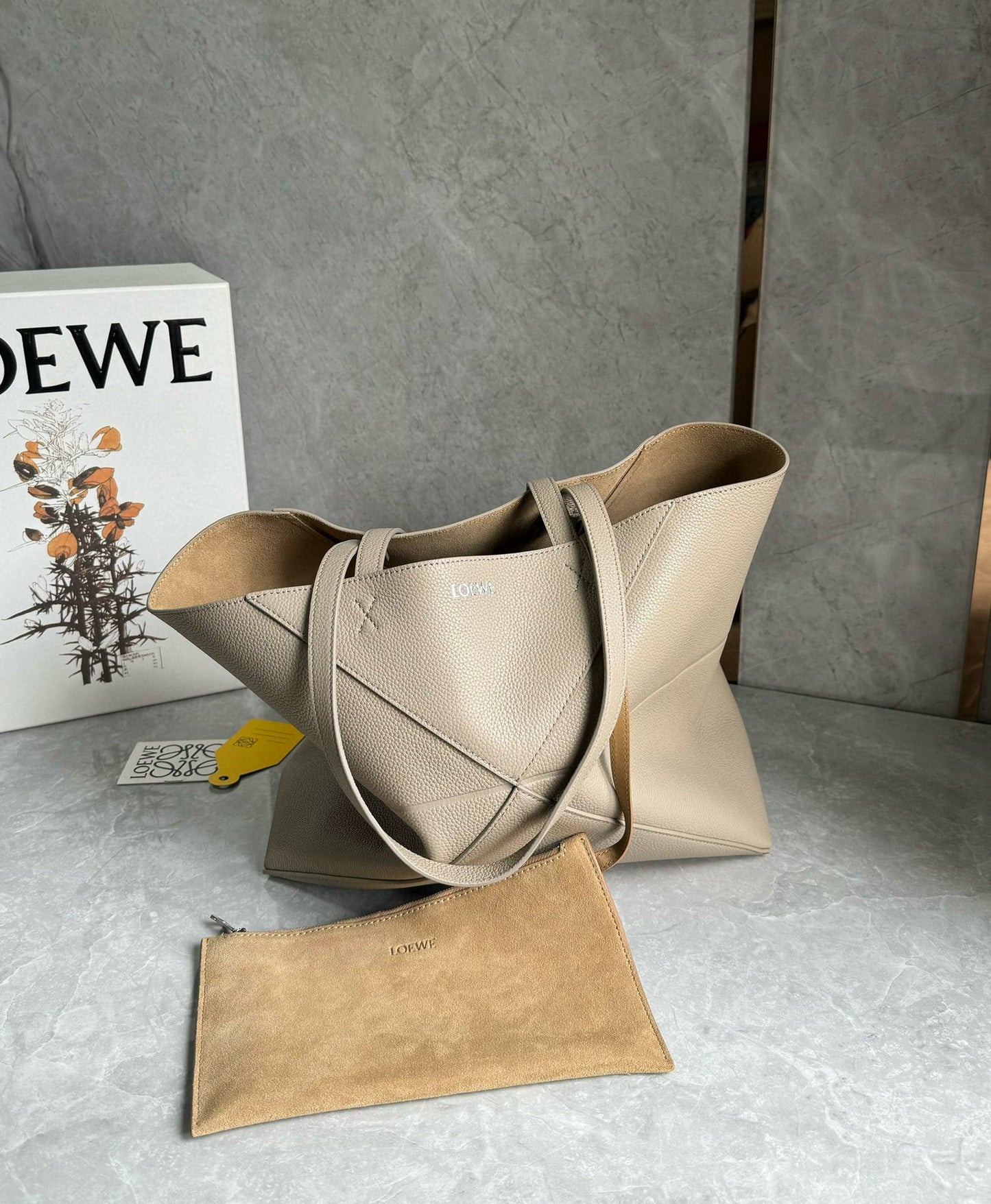Loewe Puzzle Fold Tote Bag(31.5x12.5x29cm)
