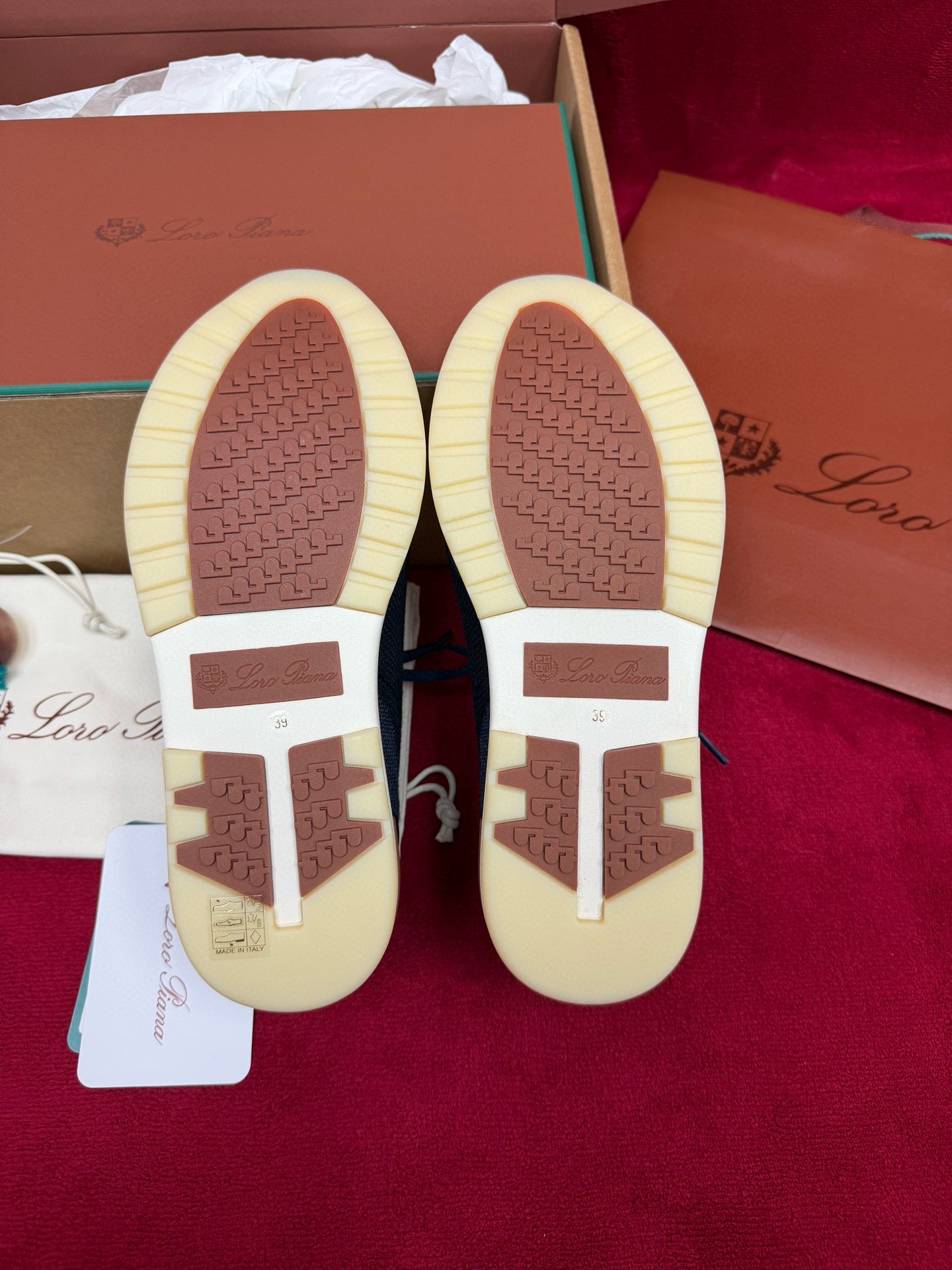 Loro Piana 360 Flexy Walk Sneakers