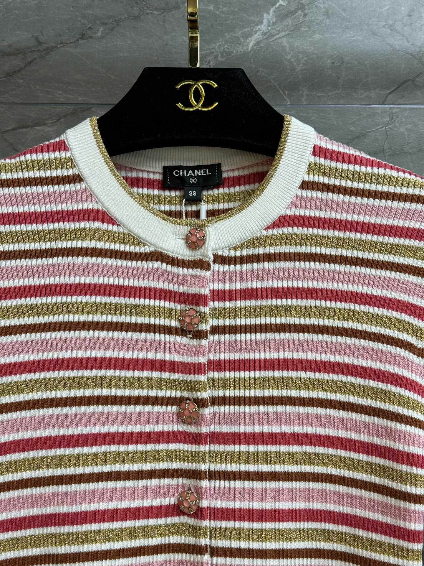 Chanel T-Shirt