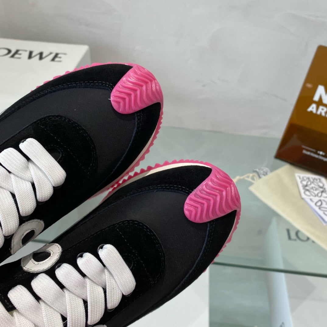 Loewe Sneakers