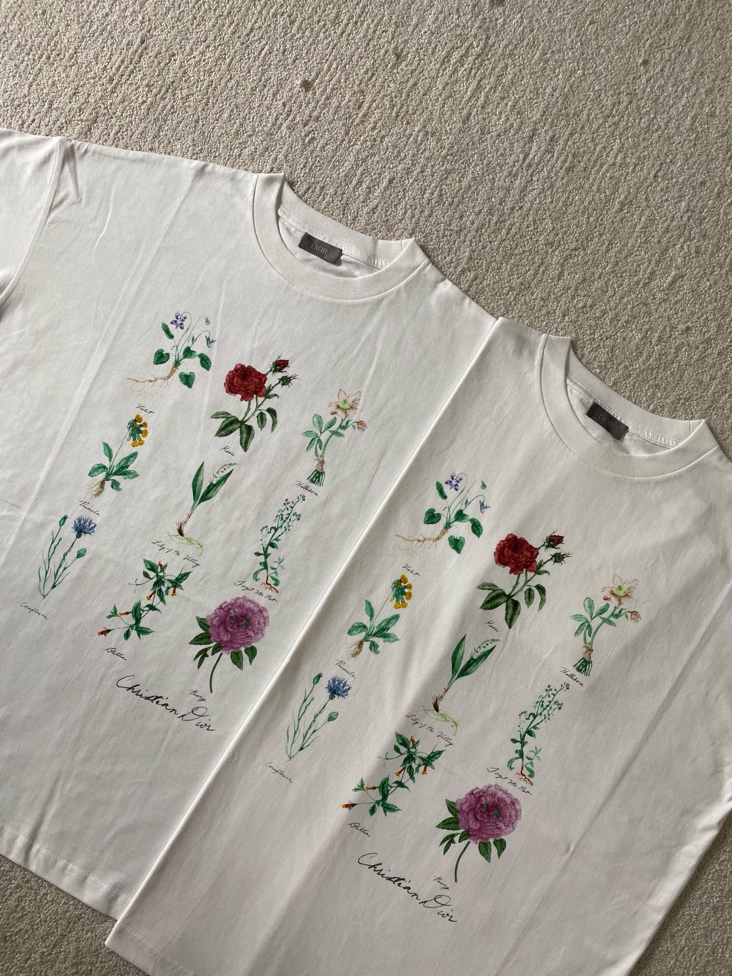 Dior T-shirt