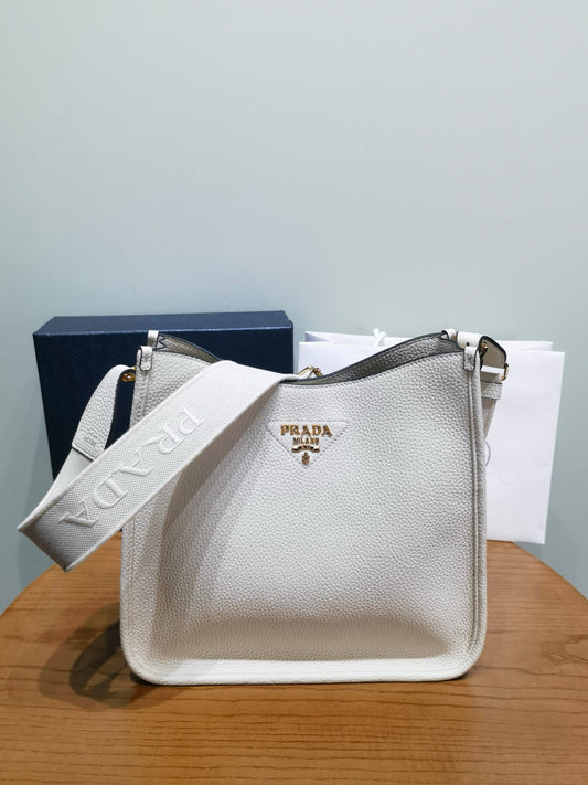 PD Medium Leather Shoulder Bag 30x28x12cm