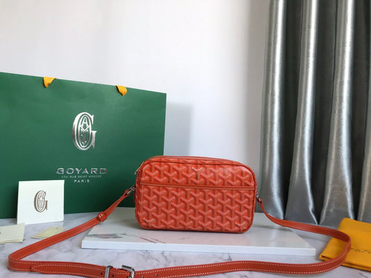 GOYARD CAP-VERT PM BAG