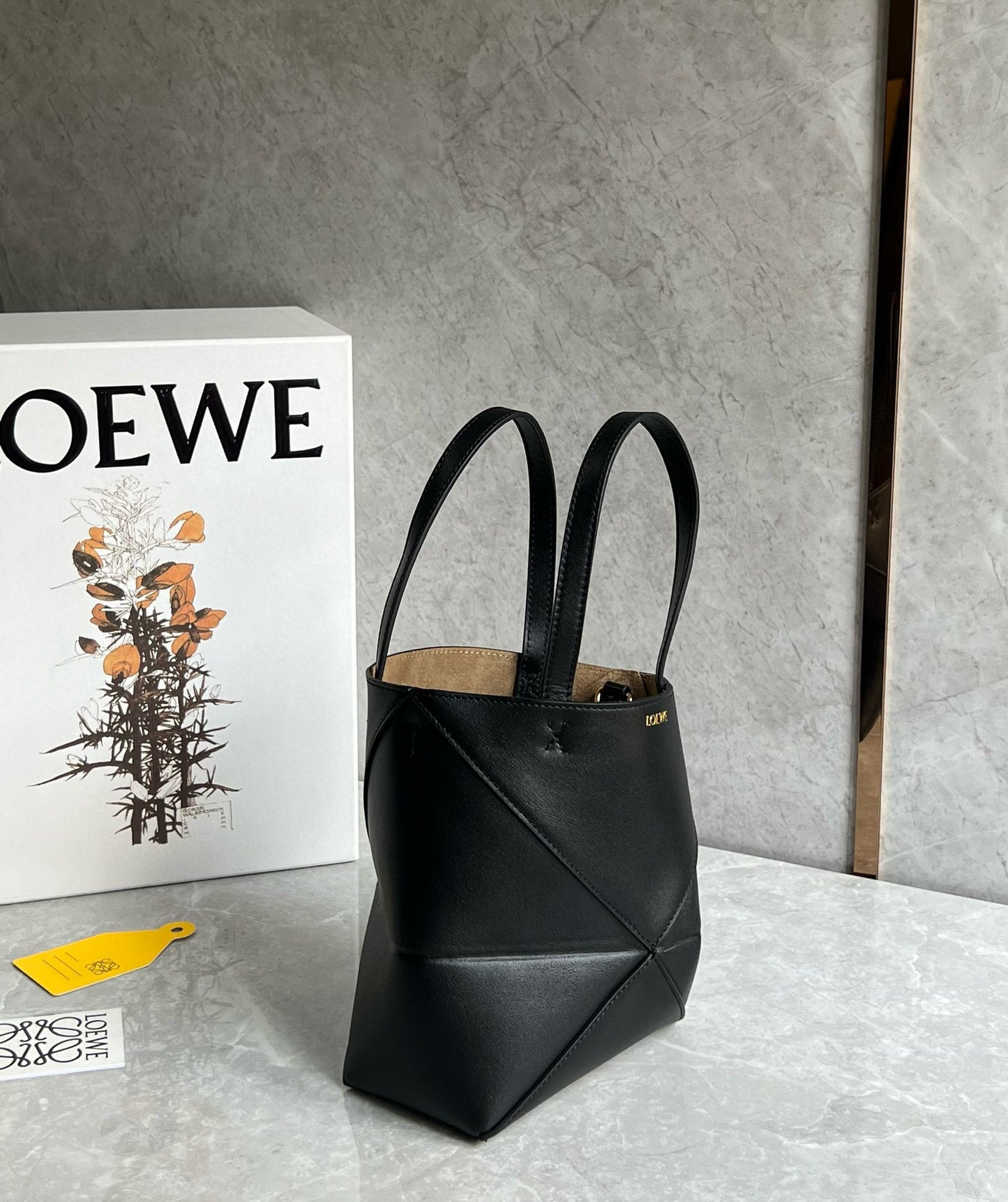 Loewe Puzzle Fold Tote Bag(20x16.5x9.5cm)