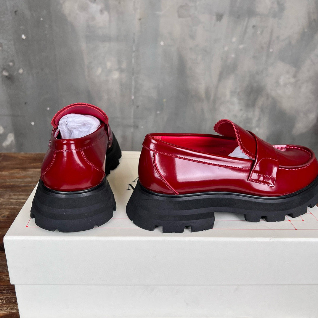 Alexander McQueen Loafer