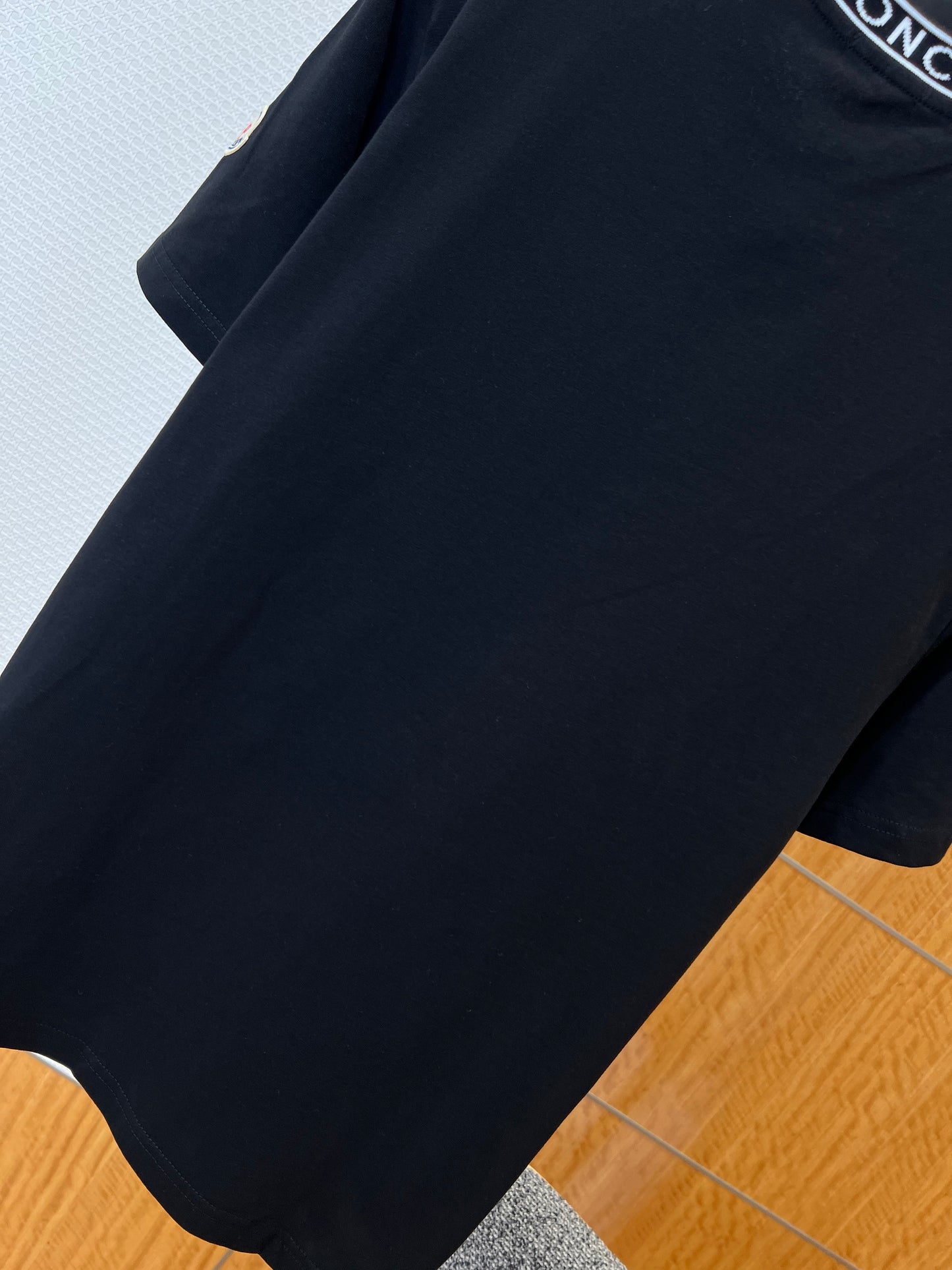 Moncler T-shirt
