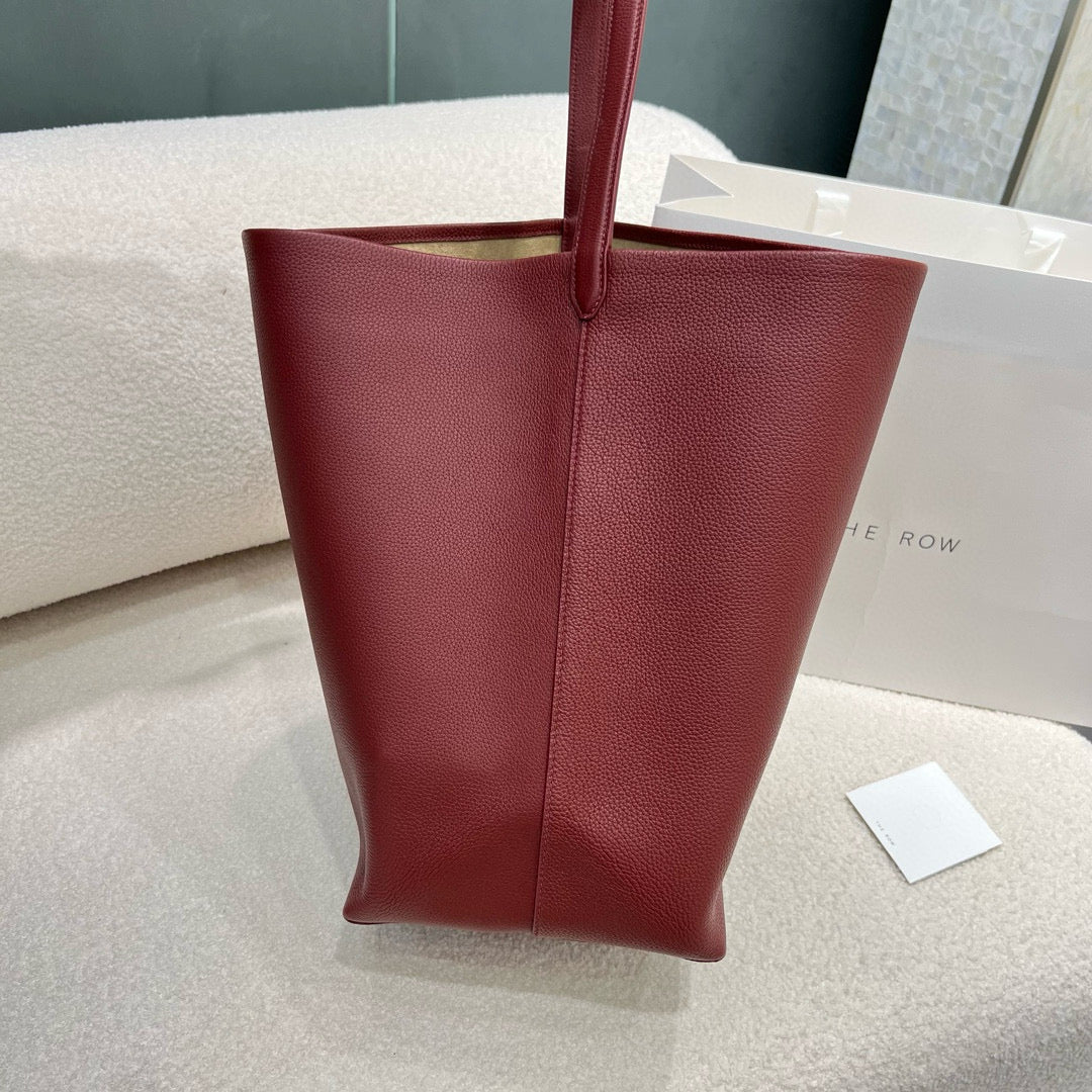 The Row Bucket Bag(44CM*38CM*21CM)