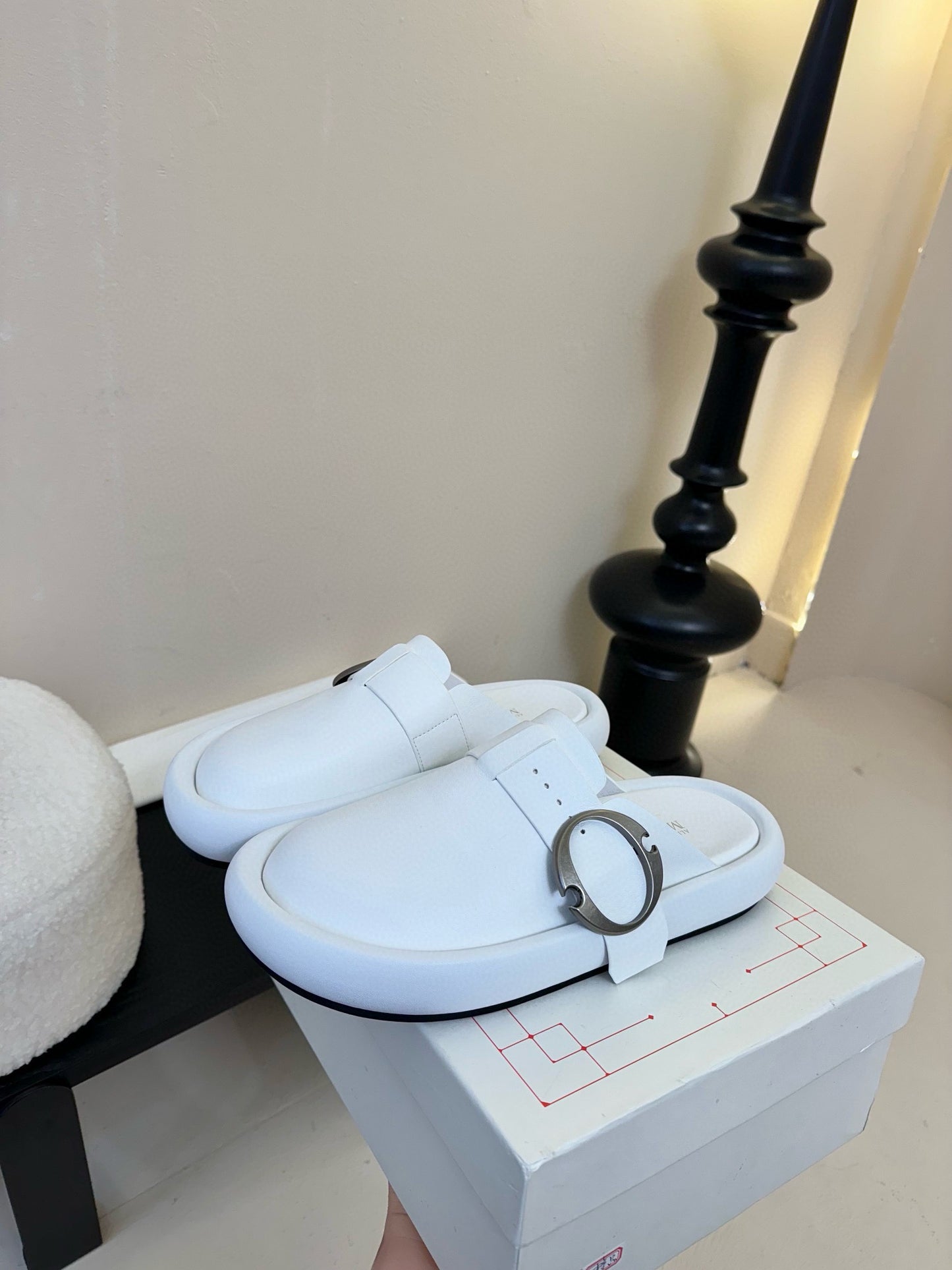 Alexander McQueen Sandal