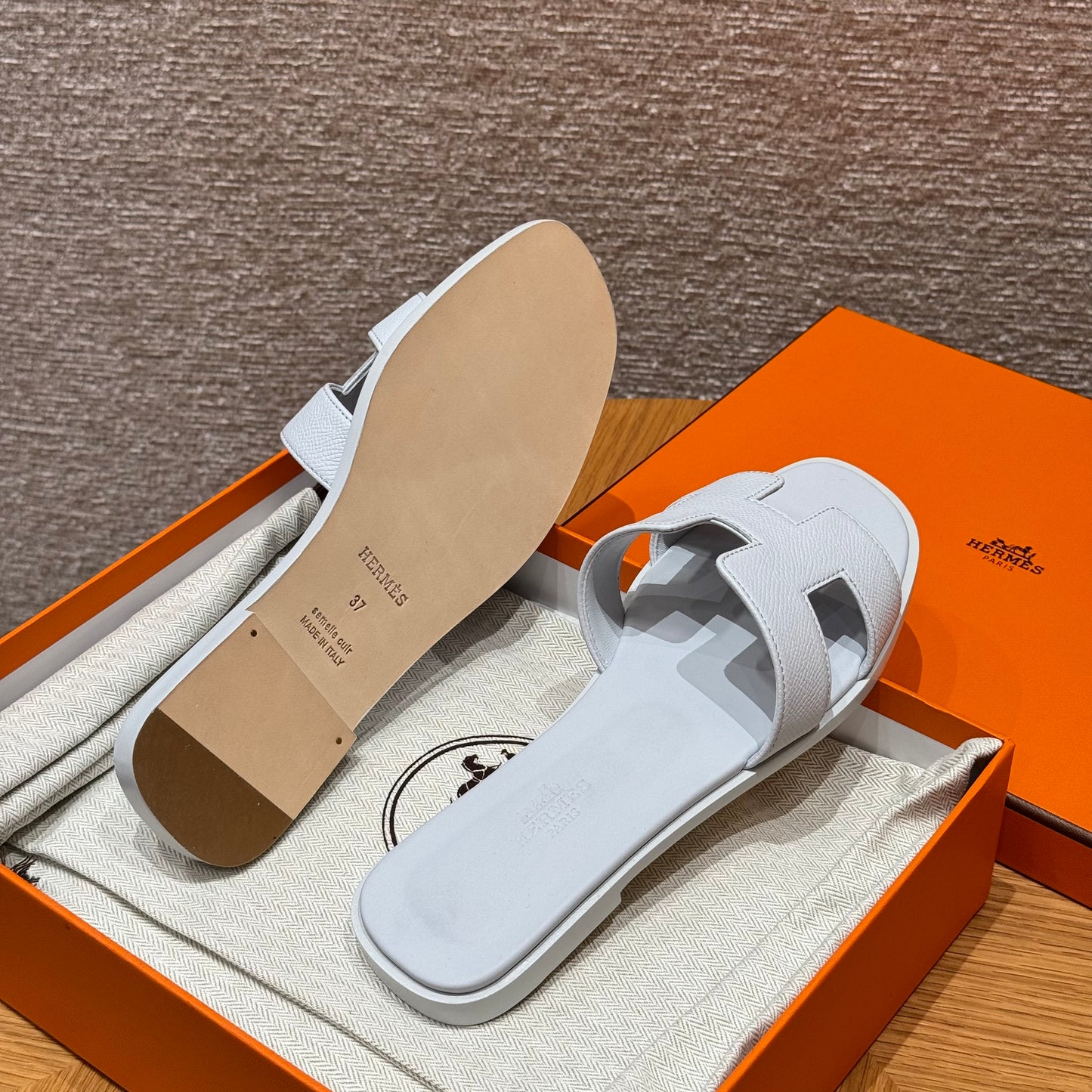 Hermes Slippers