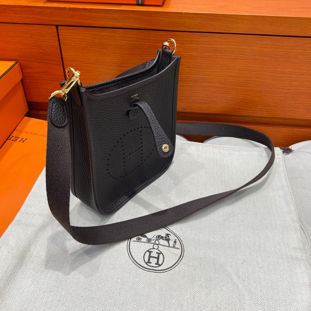 Hermes Evelyne 17
