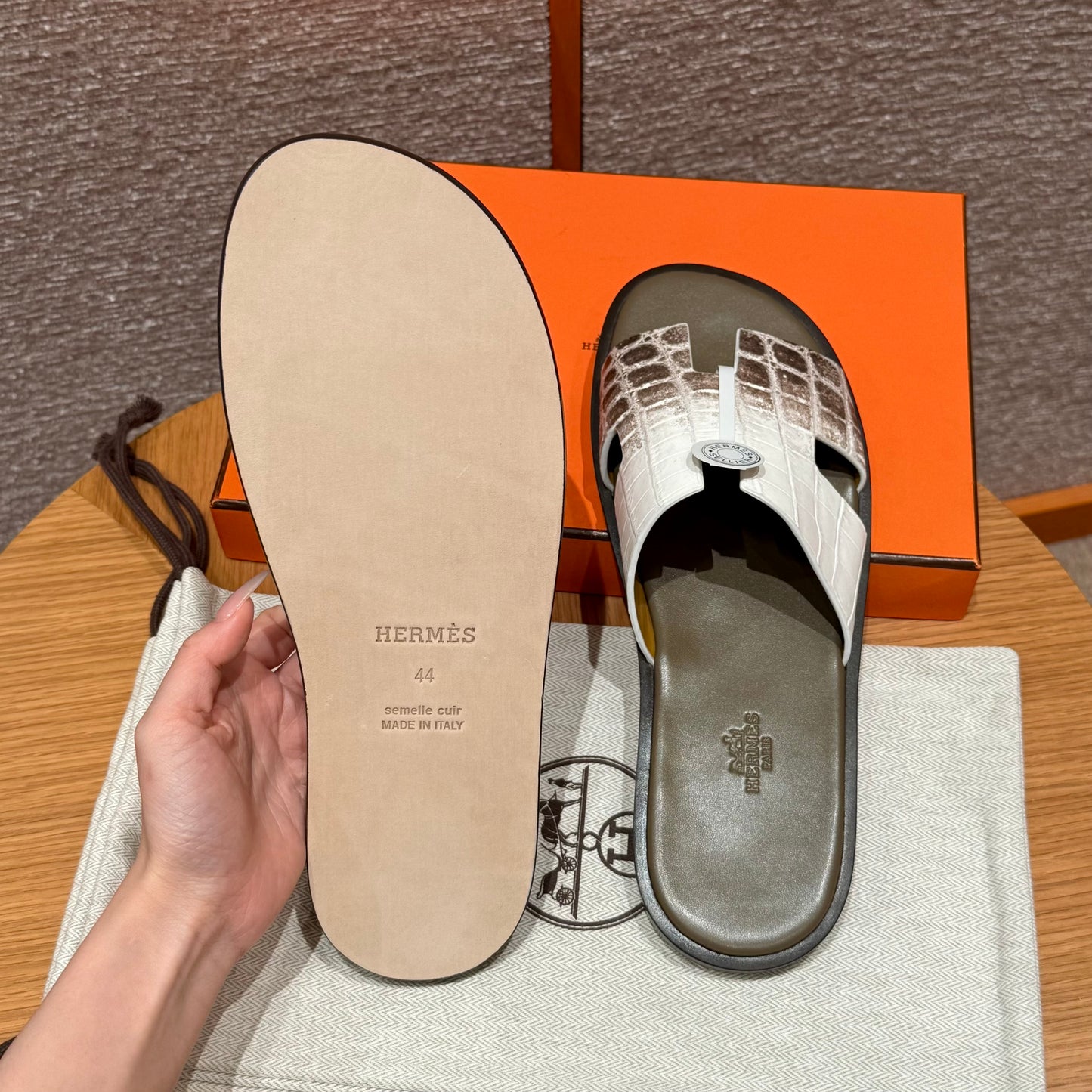 Hermes Slippers
