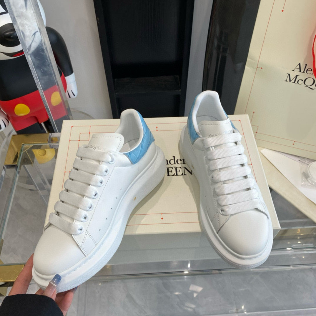 Alexander McQueen Sneakers