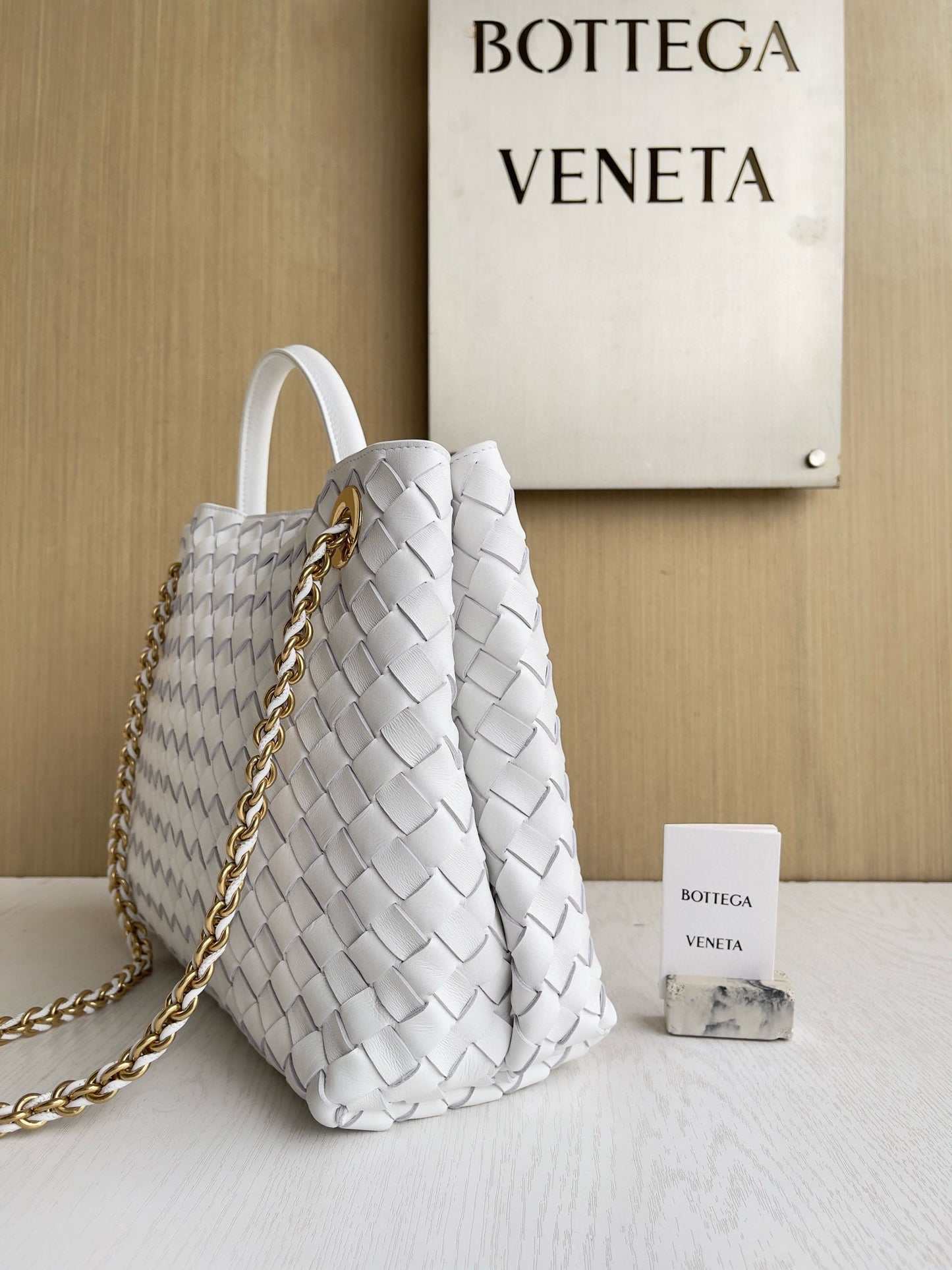 BV Andiamo Chain Bag 32x24x12cm