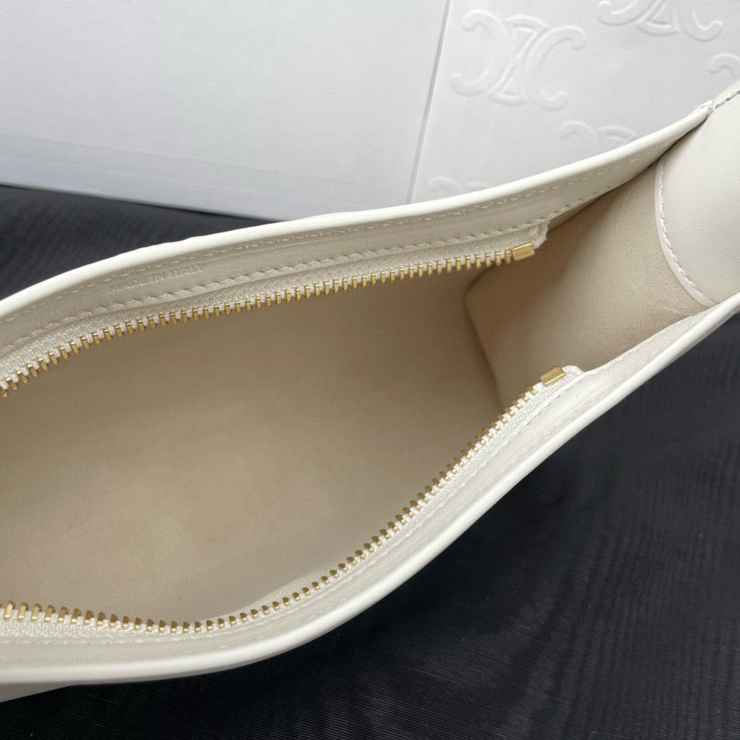 Celine Triomphe Hobo