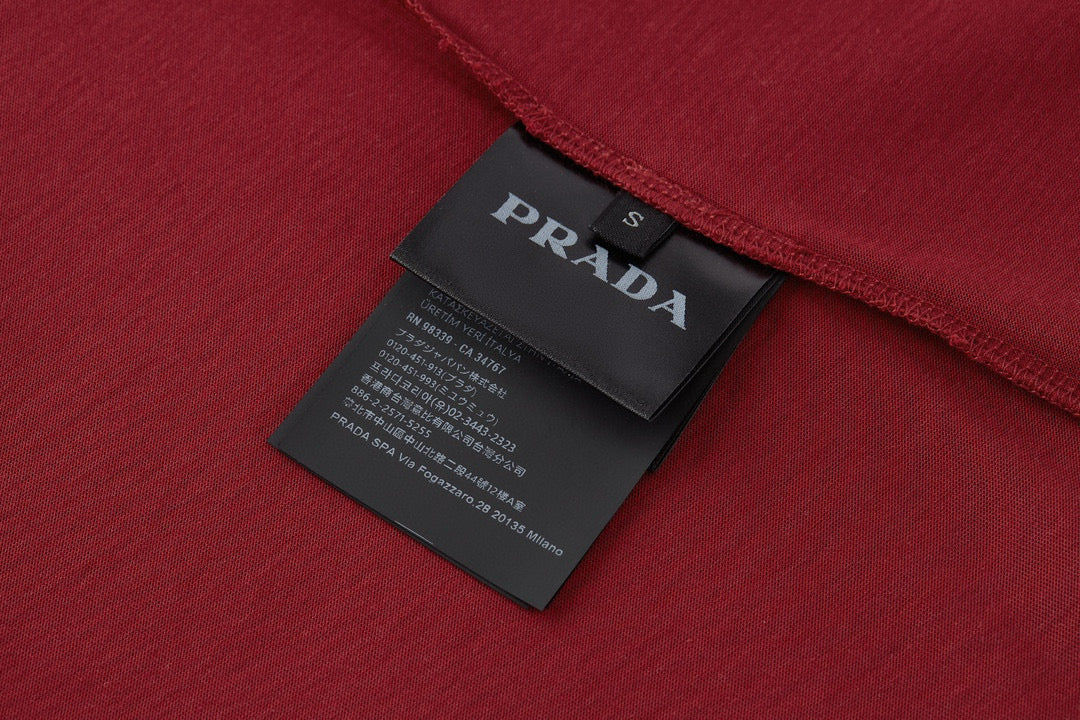 Camiseta Prada