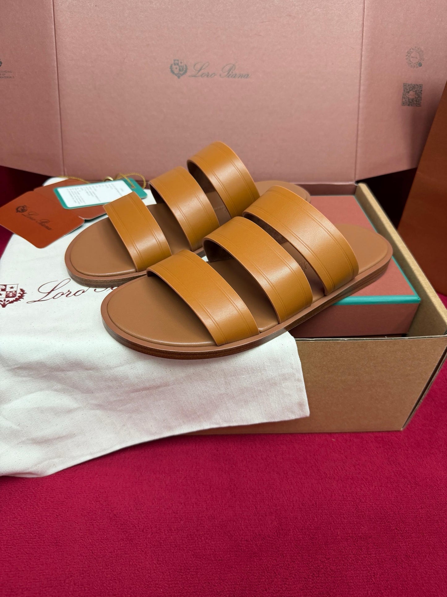 LP Sandal