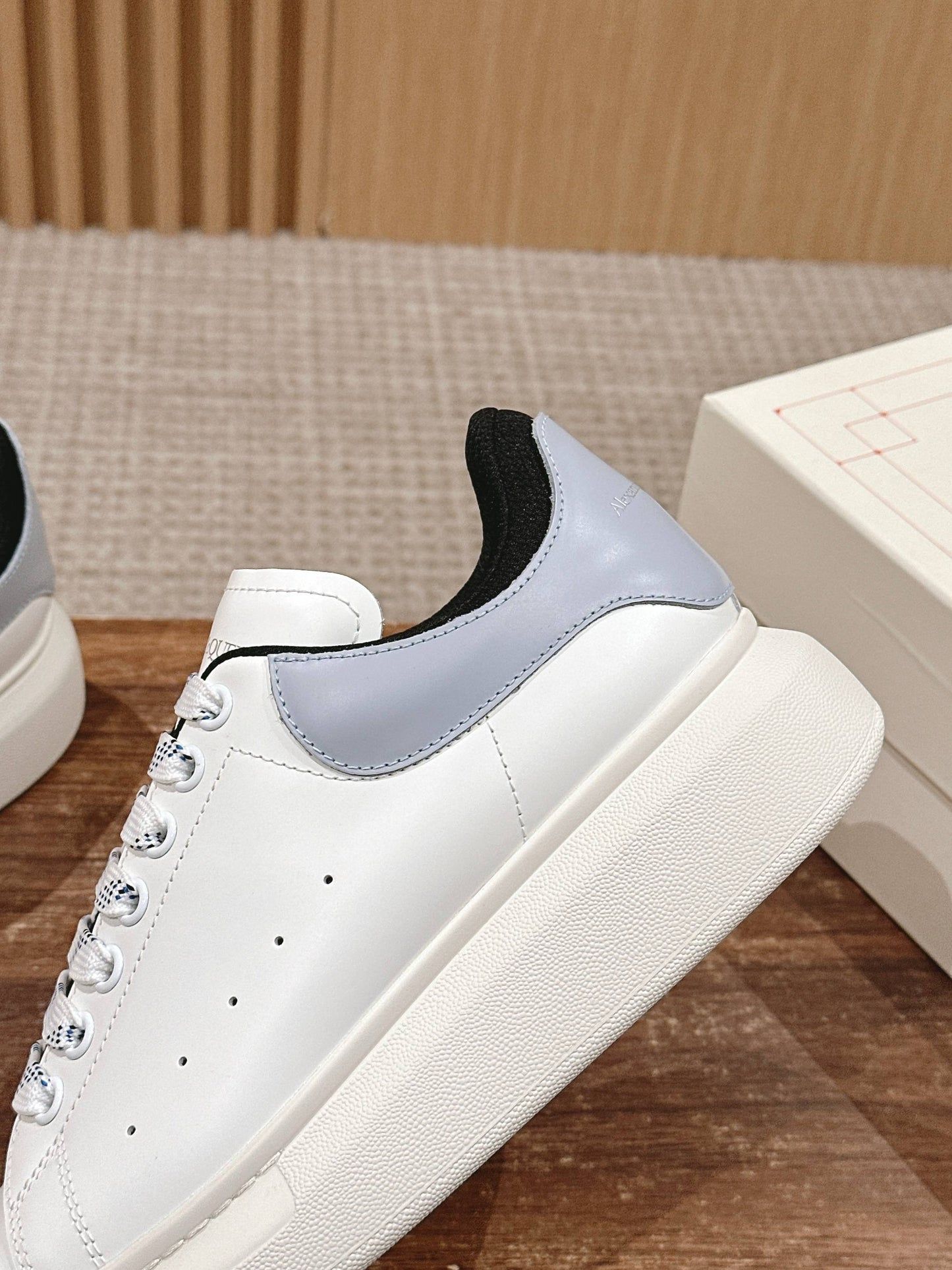 Alexander McQueen Sneakers