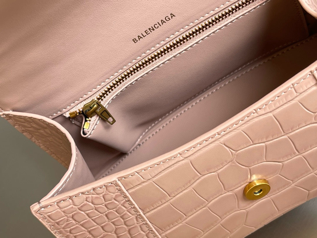 BLCG Hourglass Crocodile Top-handle Handbag
(23x10x24cm)