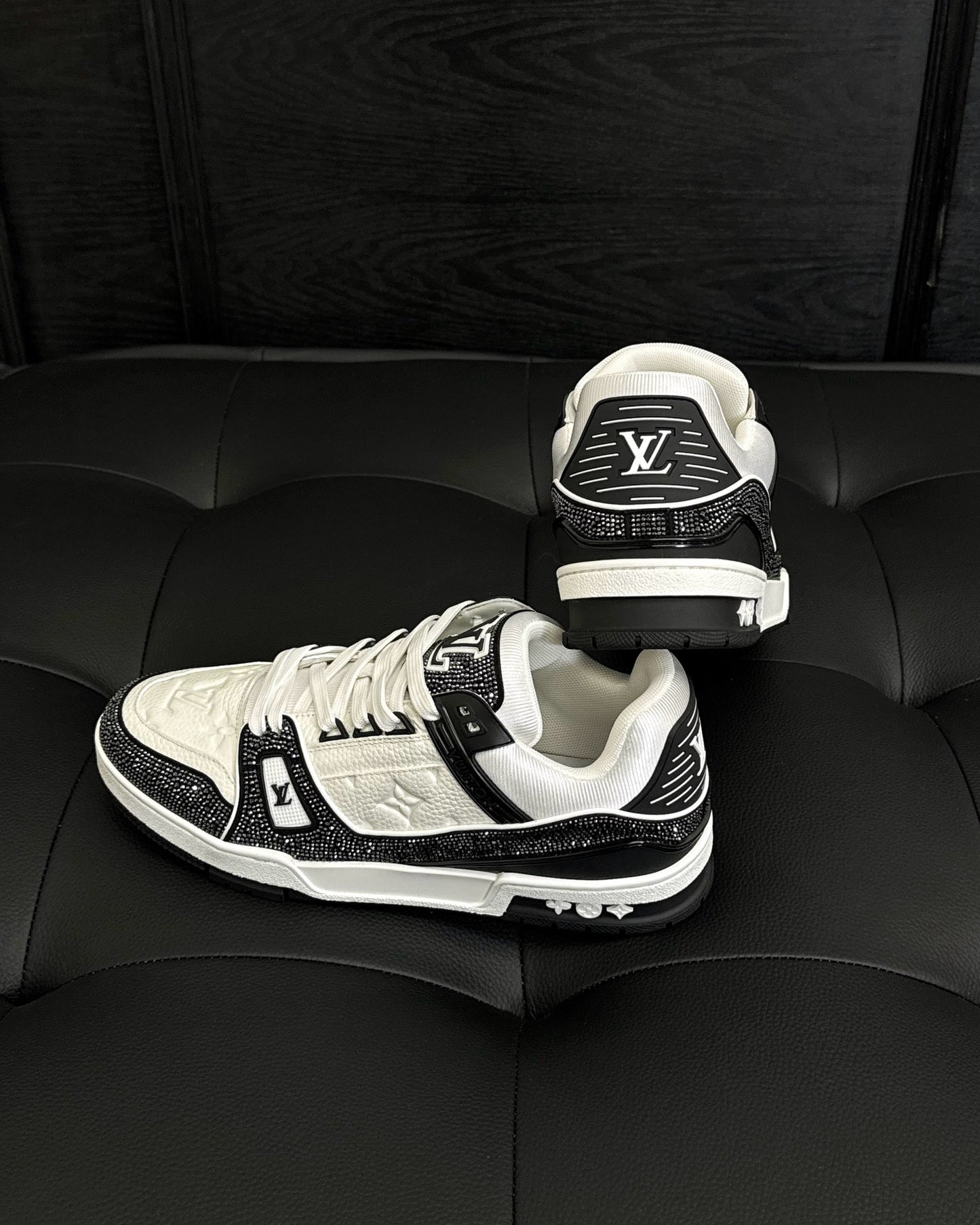 Lv Trainer