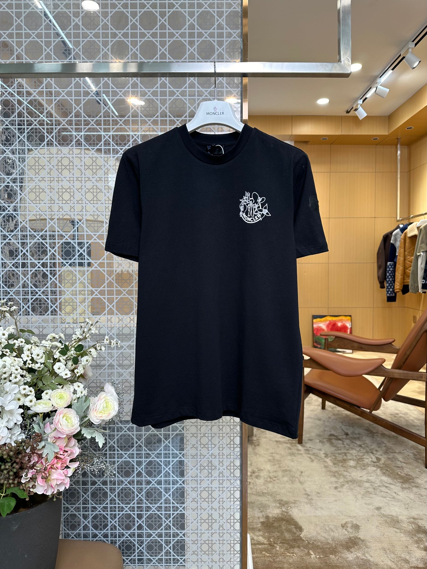 Moncler T-shirt