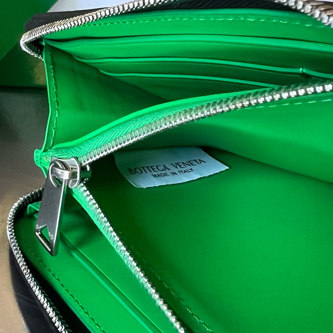 Bottega Veneta Long Zipped Wallet