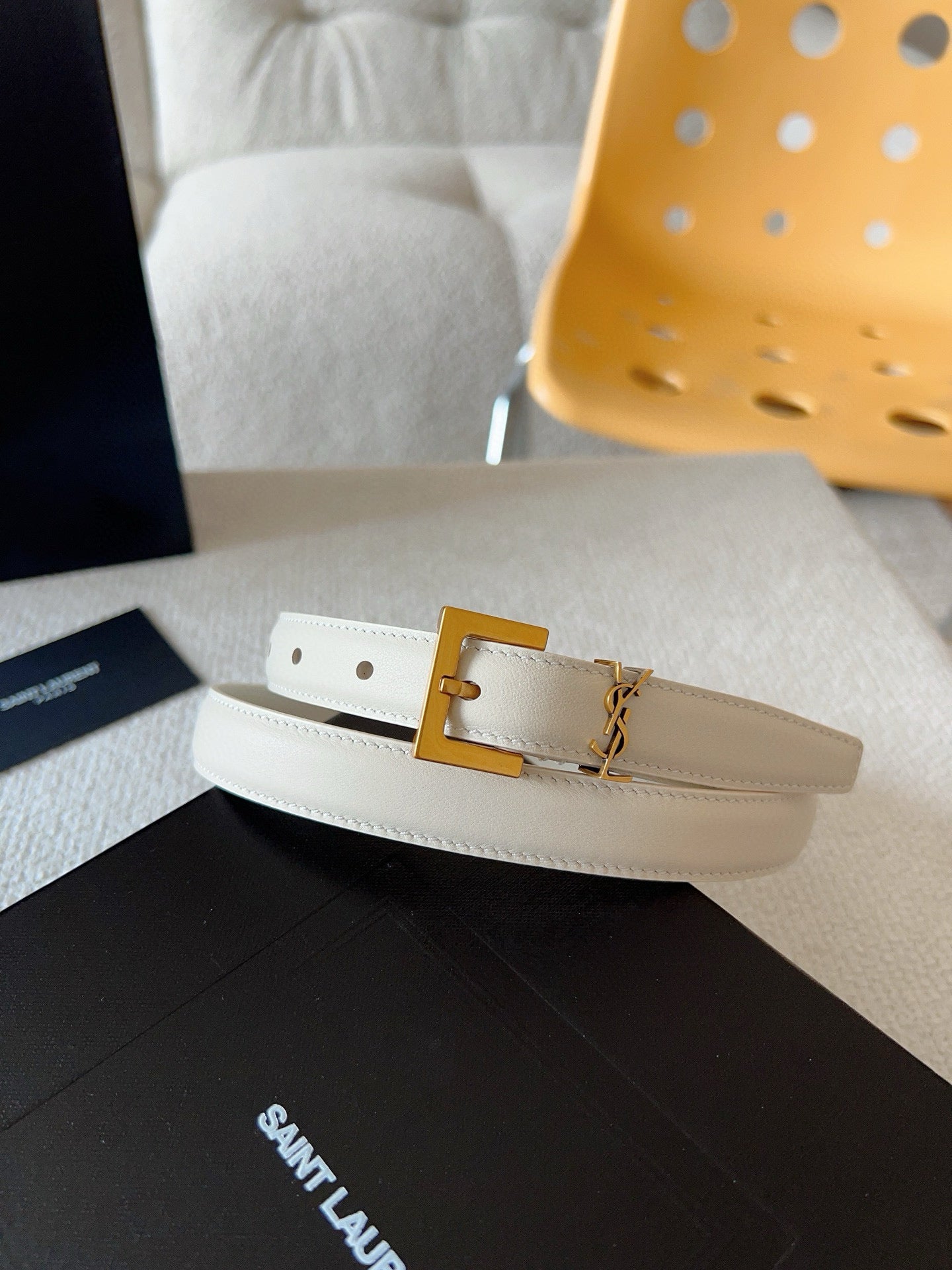 Saint Laurent Belt