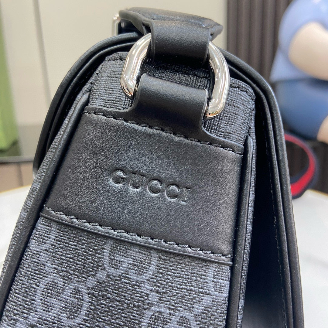 GC Cross Body Bag Man
