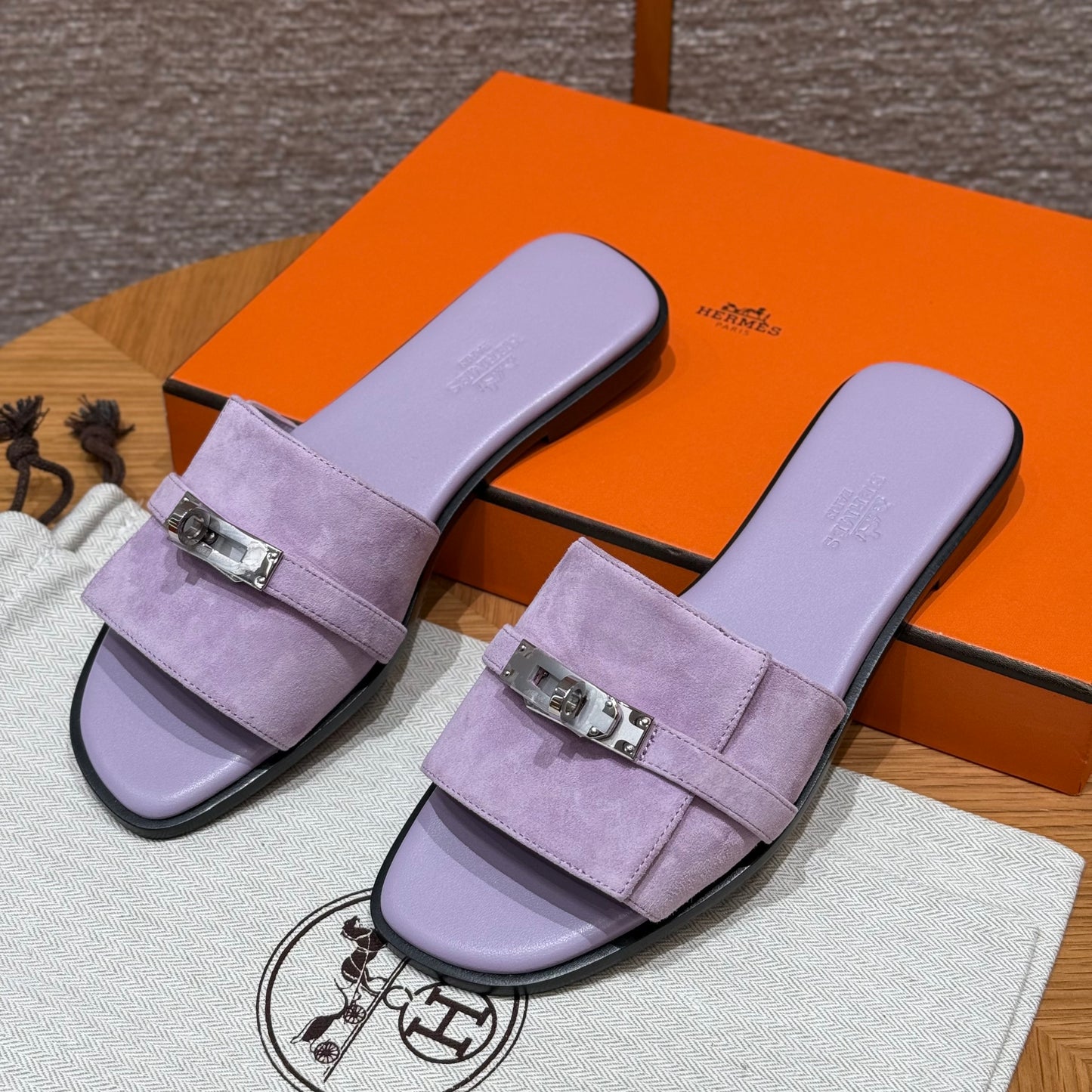 Hermes Slippers