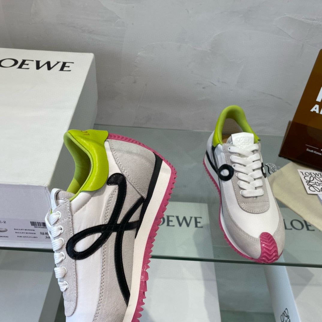 Loewe Sneakers