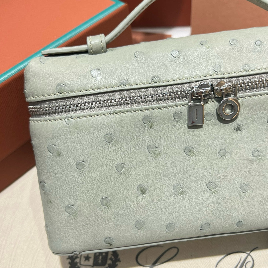 Loro Piana 19 Bag 19x7x12cm