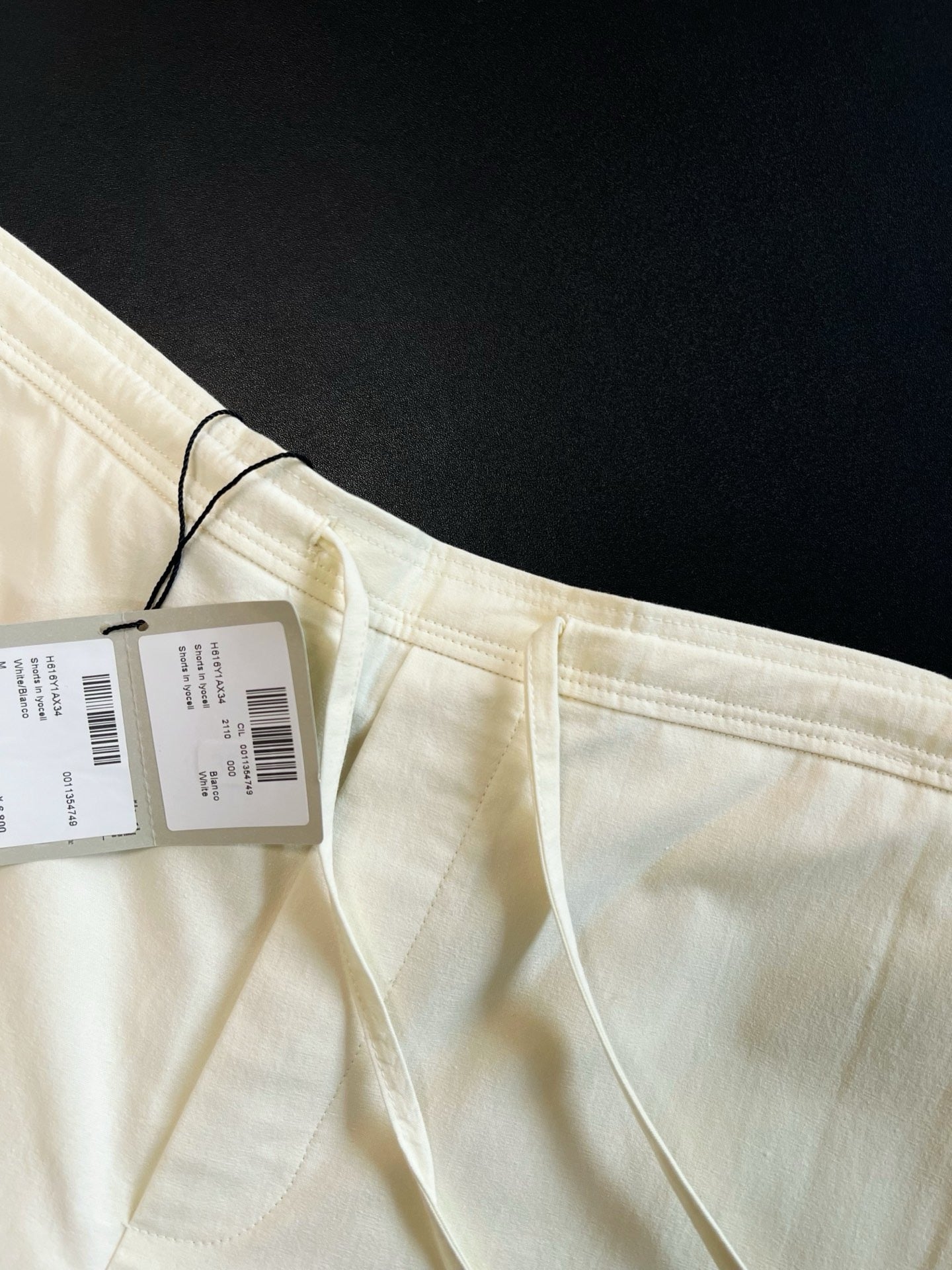 Loewe Shorta