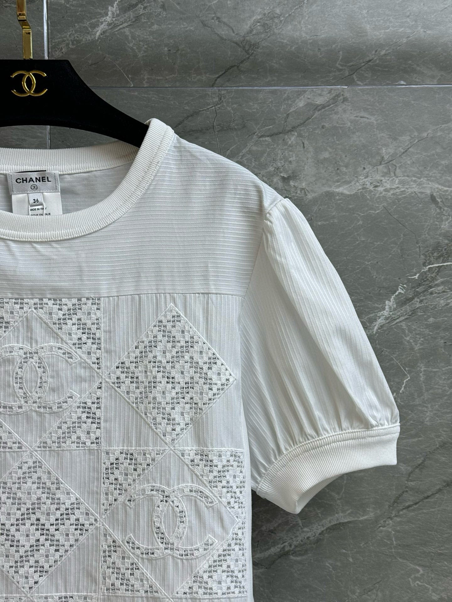 Chanel T-Shirt